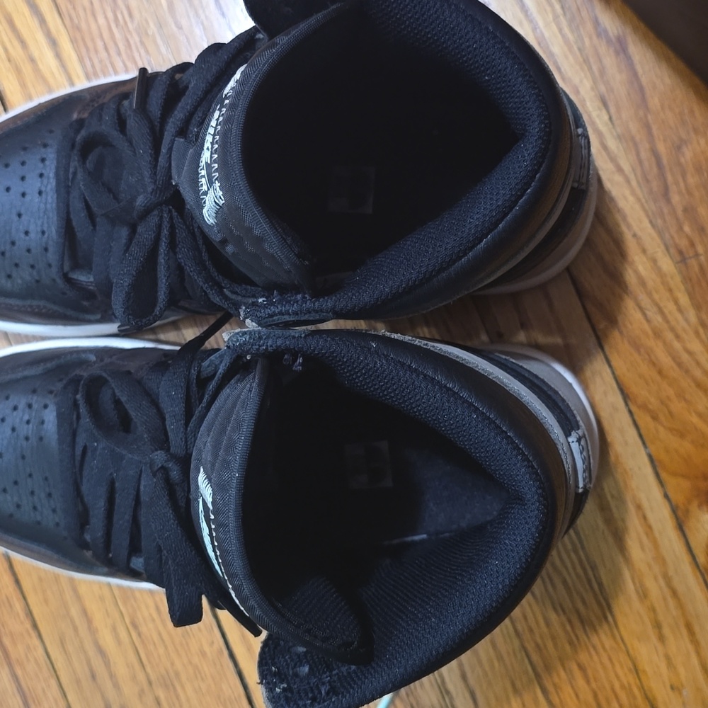 Jordan 1 - Picture 5 of 7